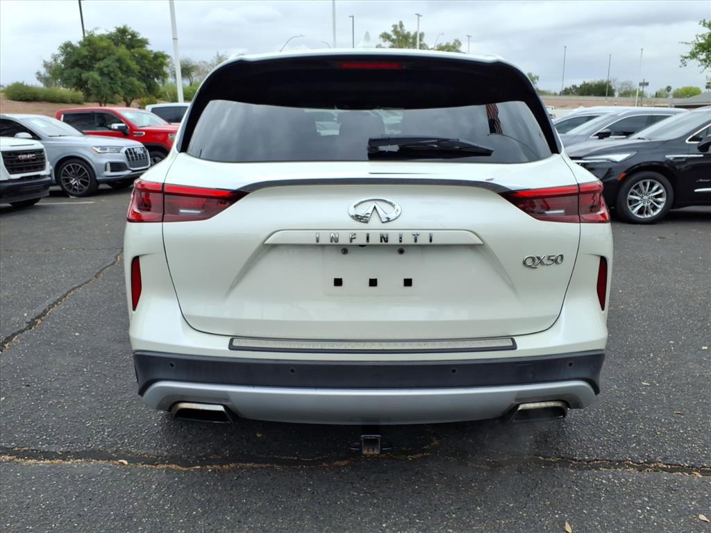 Used 2019 INFINITI QX50 Essential w/ Premium Heat Package image 6