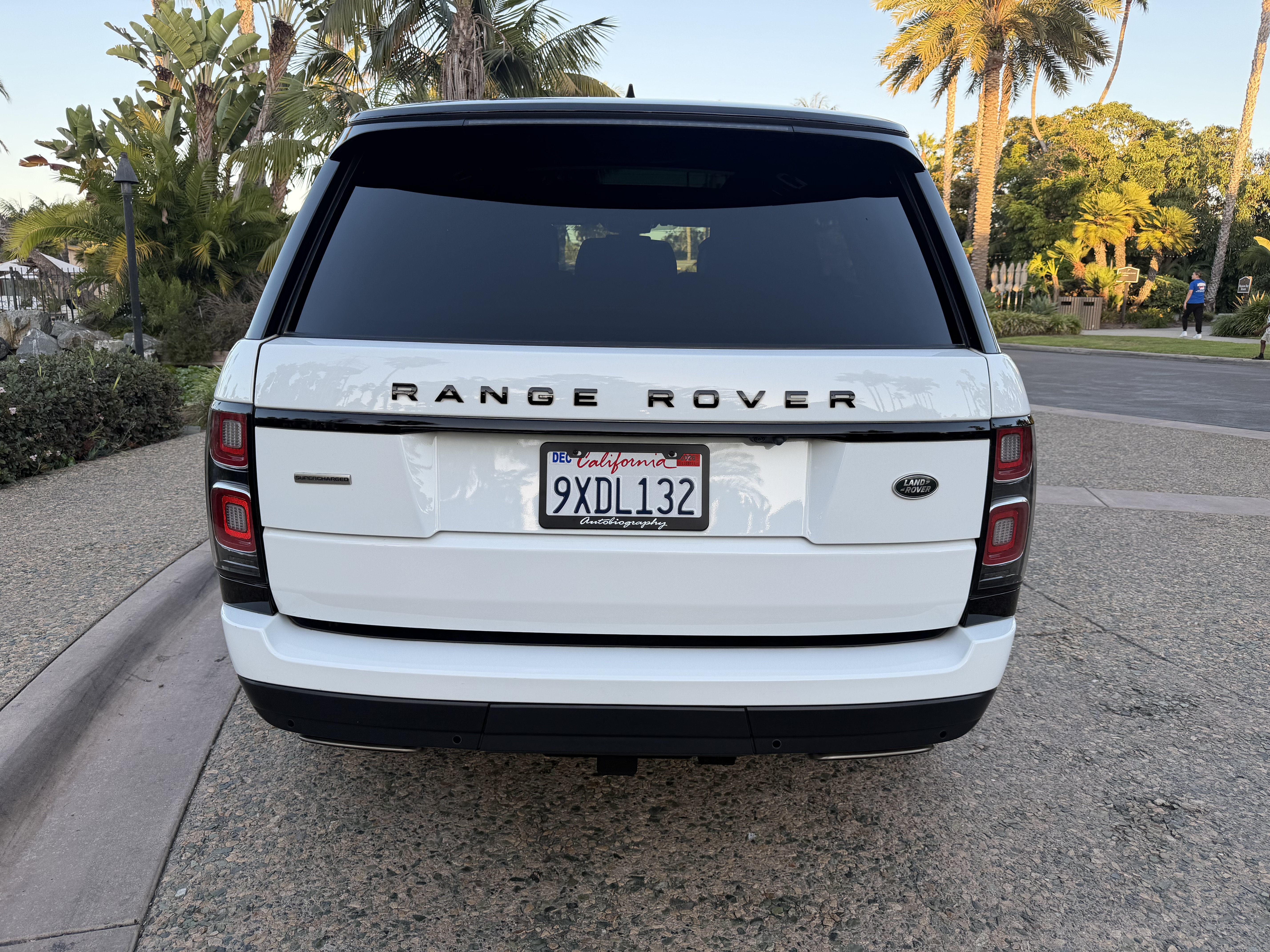 Used 2021 Land Rover Range Rover P525 Westminster Edition LWB AWD/4WD image 4