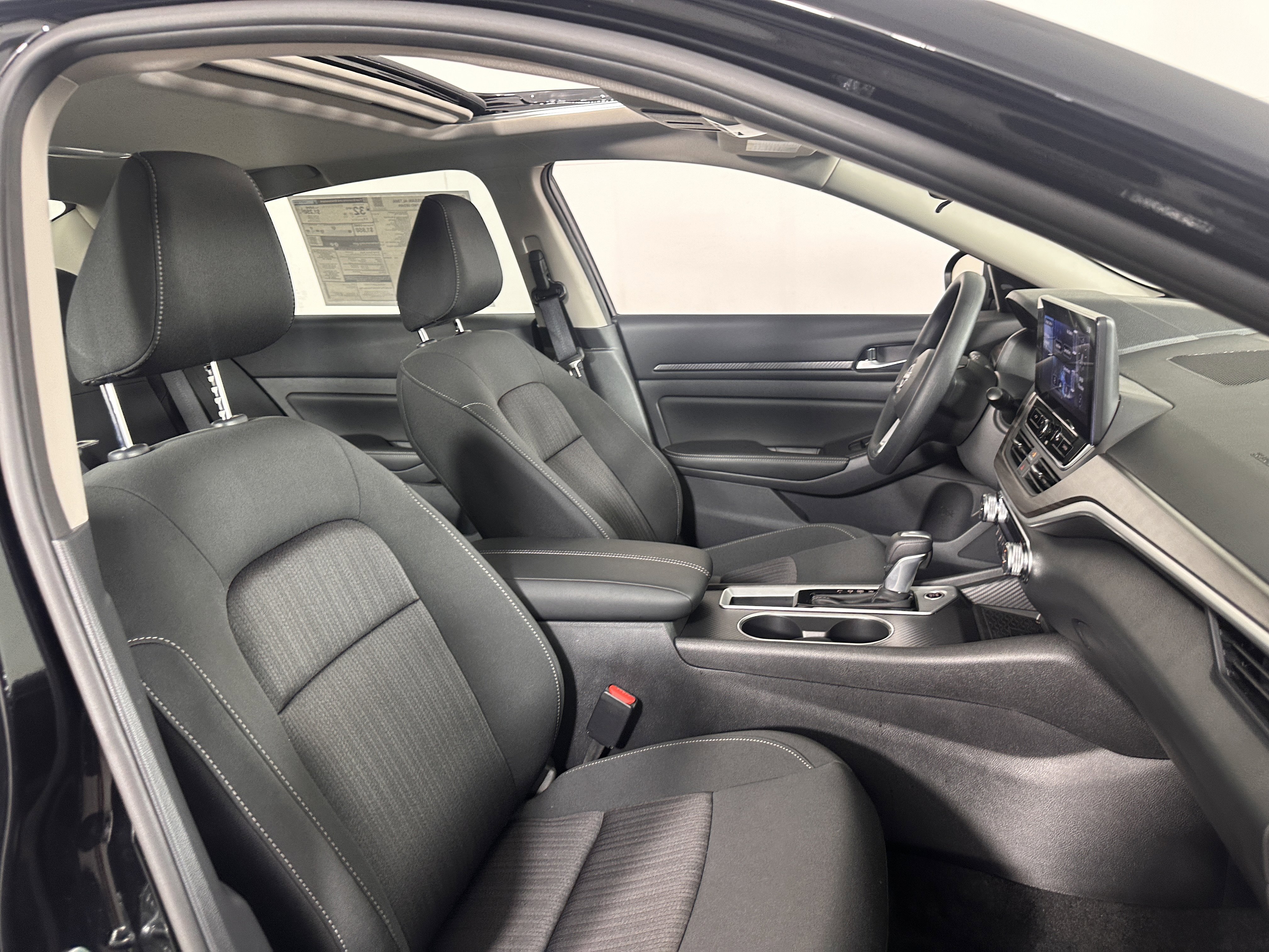 New 2025 Nissan Altima 2.5 SV w/ SV Special Edition Package image 42