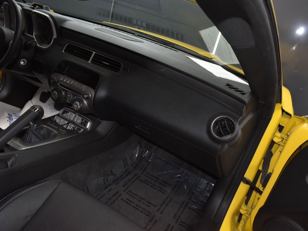Used 2010 Chevrolet Camaro LT image 32