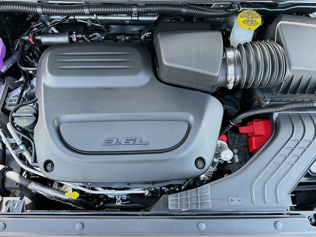 New 2026 Chrysler Voyager LX FWD image 30