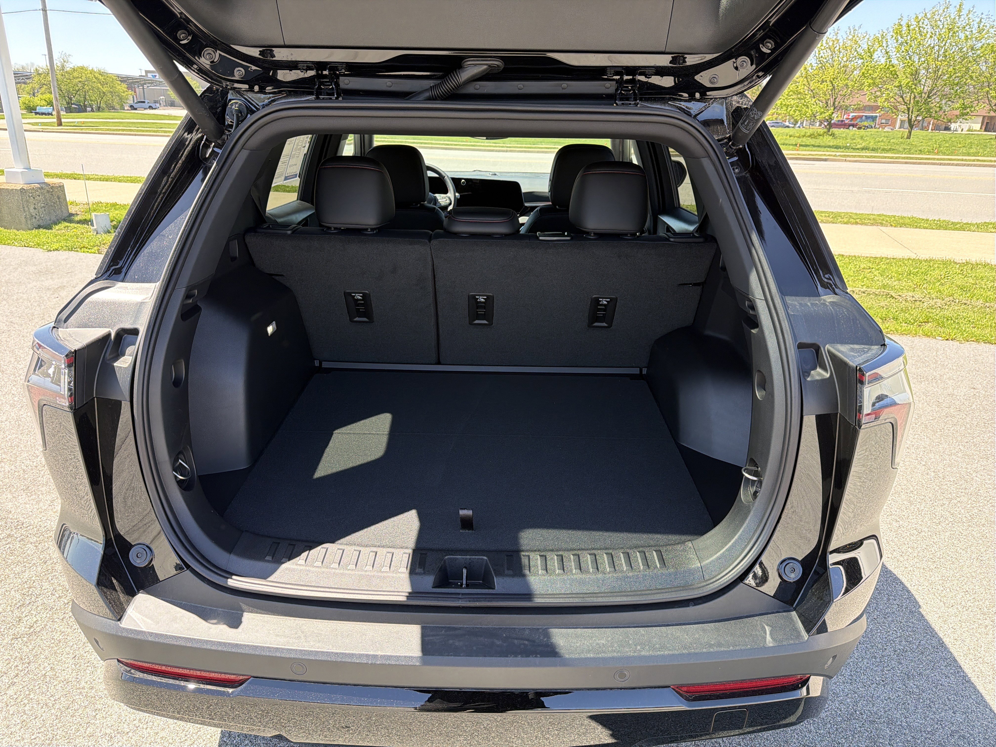Used 2026 Chevrolet Equinox RS FWD image 57