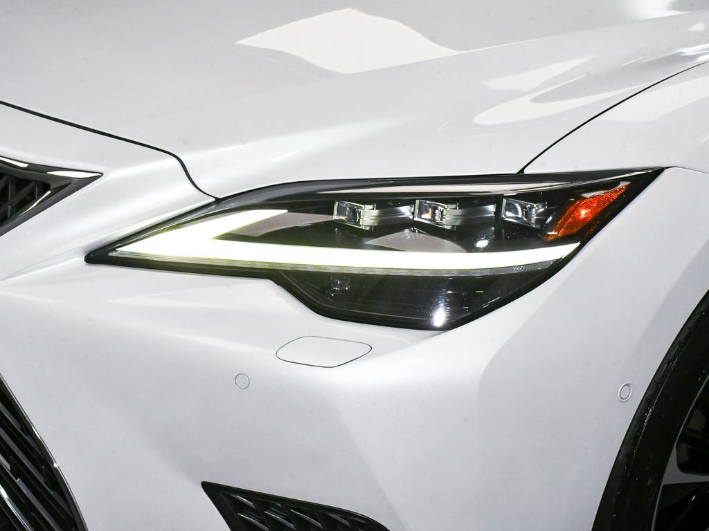 Used 2022 Lexus LS 500h AWD w/ Luxury Package image 83