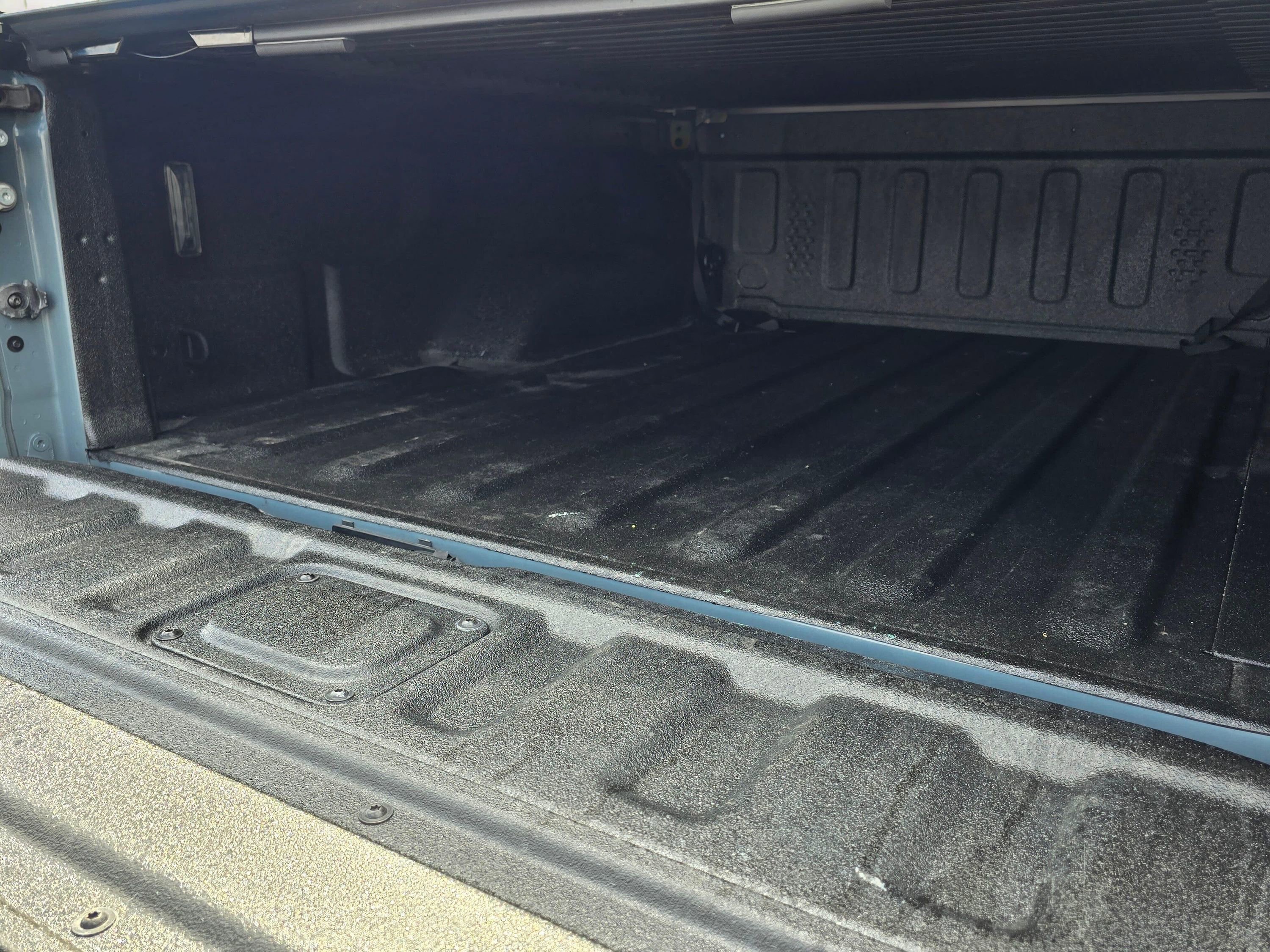 Used 2024 Jeep Gladiator Mojave w/ Convenience Group image 22