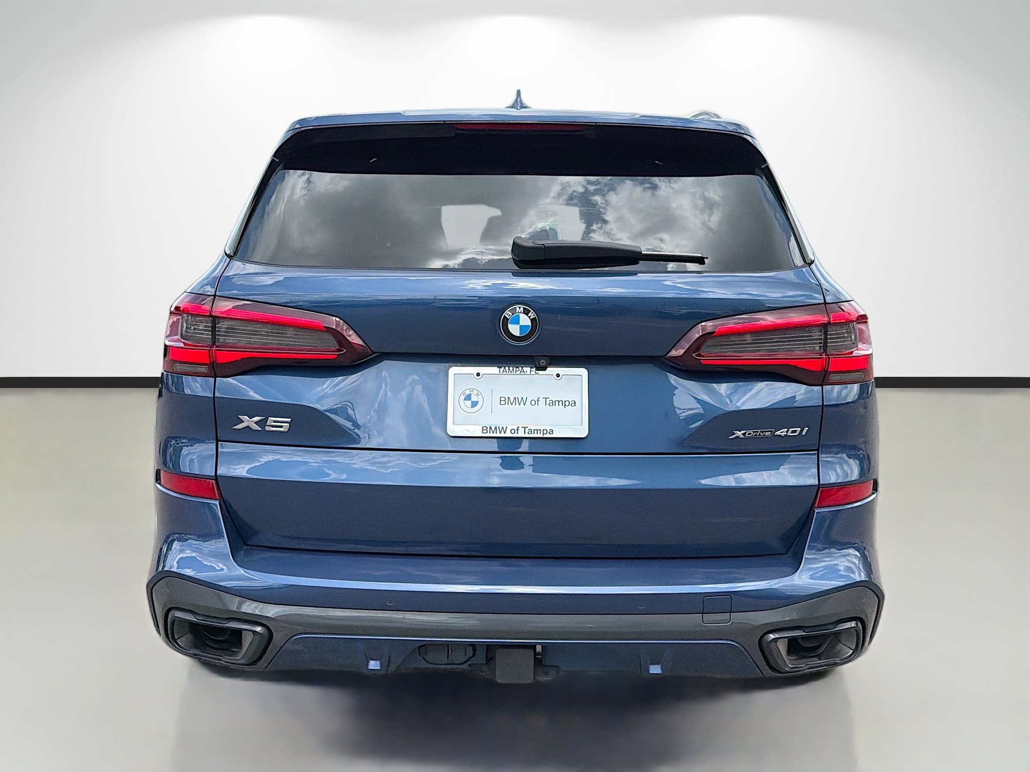 Used 2023 BMW X5 xDrive40i w/ Executive Package image 4