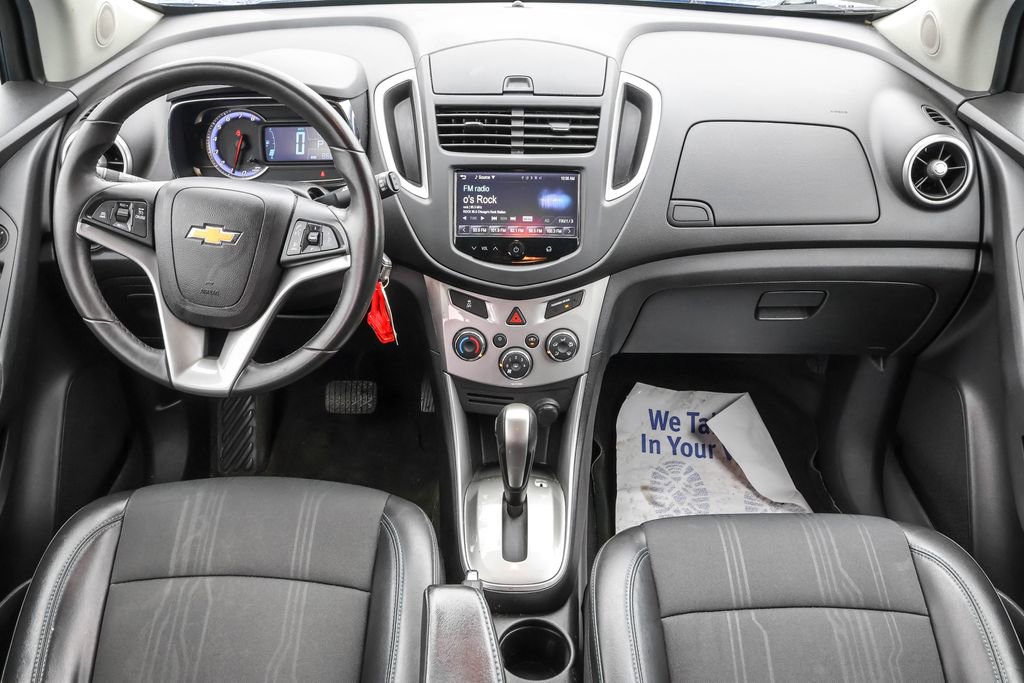 Used 2015 Chevrolet Trax LT w/ LT Plus Package AWD/4WD image 29