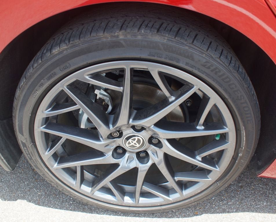 Used 2025 Toyota Camry SE FWD image 25