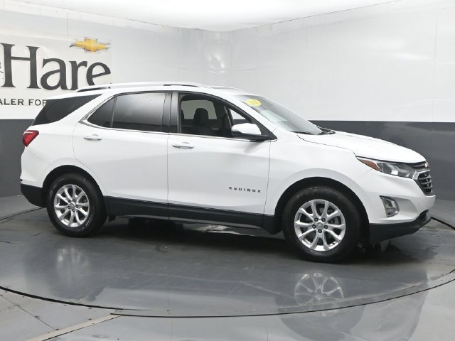 Used 2018 Chevrolet Equinox LT w/ Sun & Infotainment Package FWD image 1