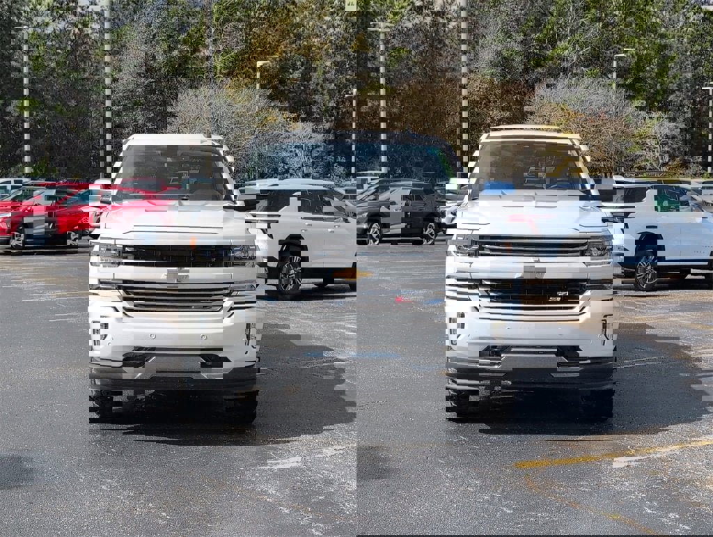 Used 2017 Chevrolet Silverado 1500 LTZ Z71 w/ LTZ Plus Package image 9