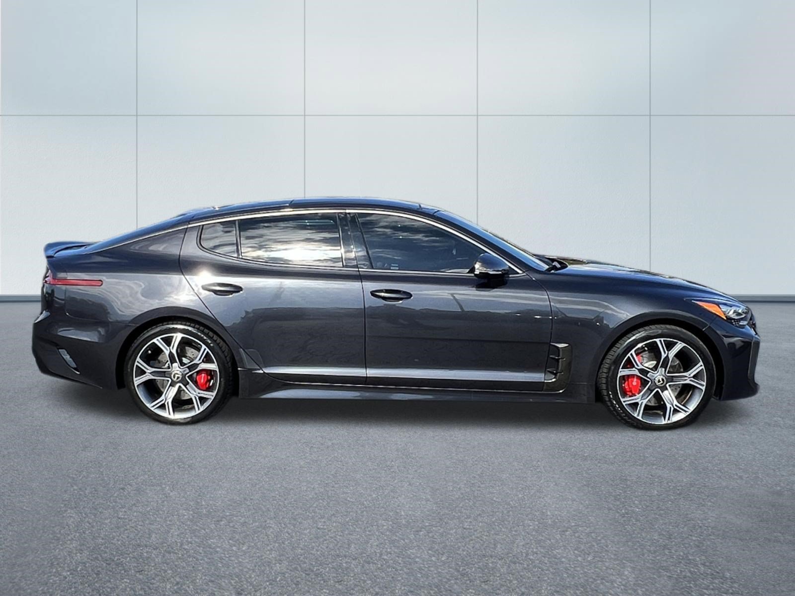 Used 2021 Kia Stinger GT1 AWD/4WD image 7