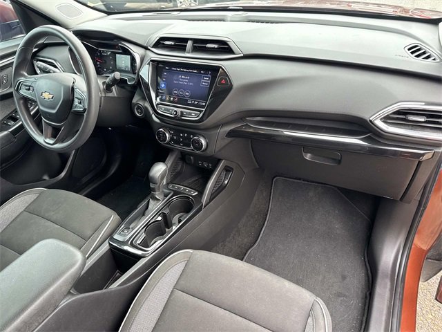 Used 2021 Chevrolet TrailBlazer LT w/ Convenience Package image 16
