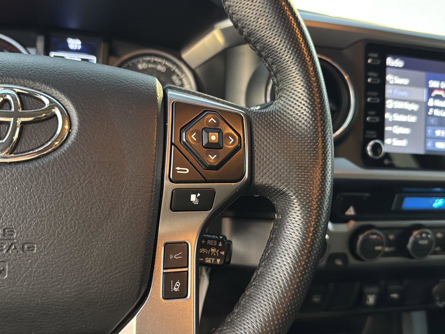 Certified 2022 Toyota Tacoma SR5 image 19