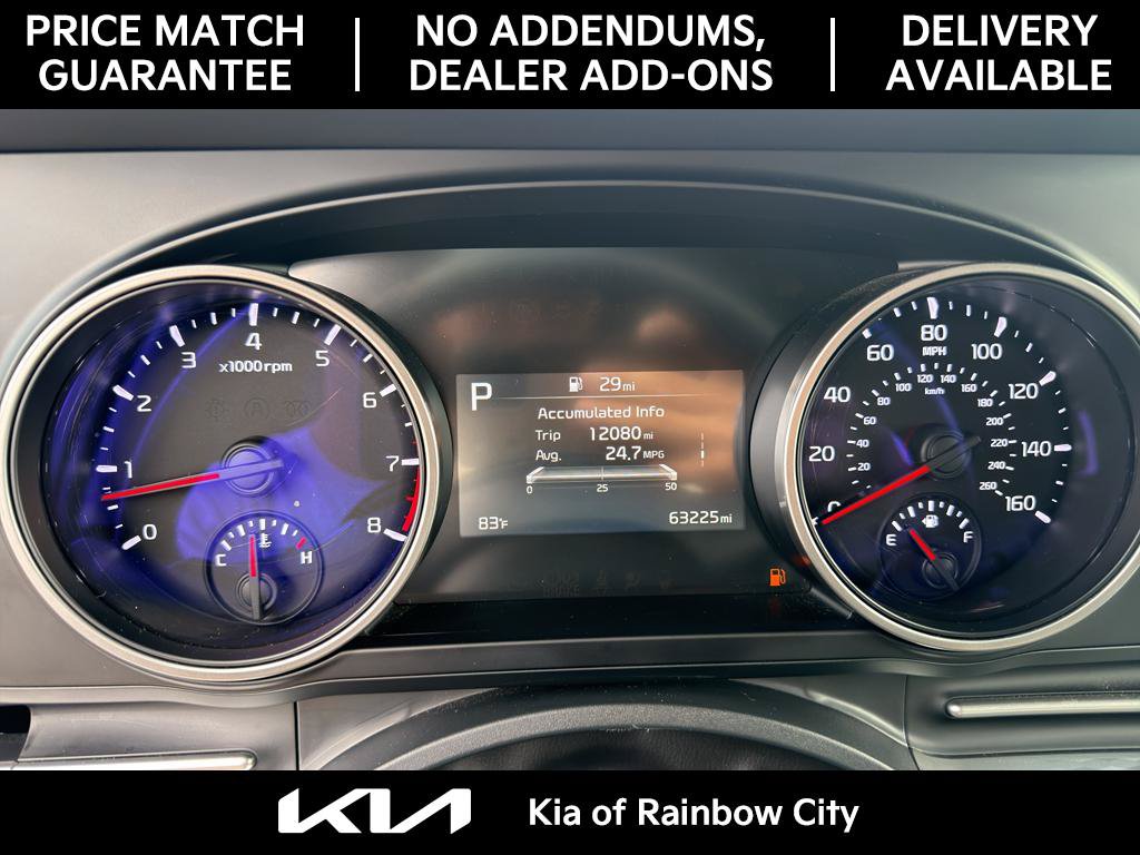 Used 2024 Kia Carnival LX FWD image 16