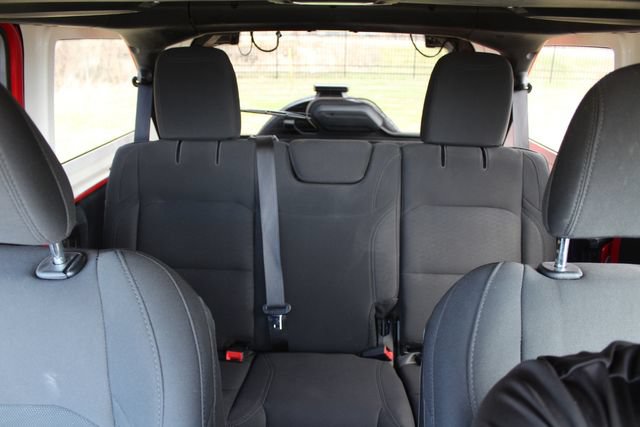 Used 2019 Jeep Wrangler Unlimited Sport S AWD/4WD image 21