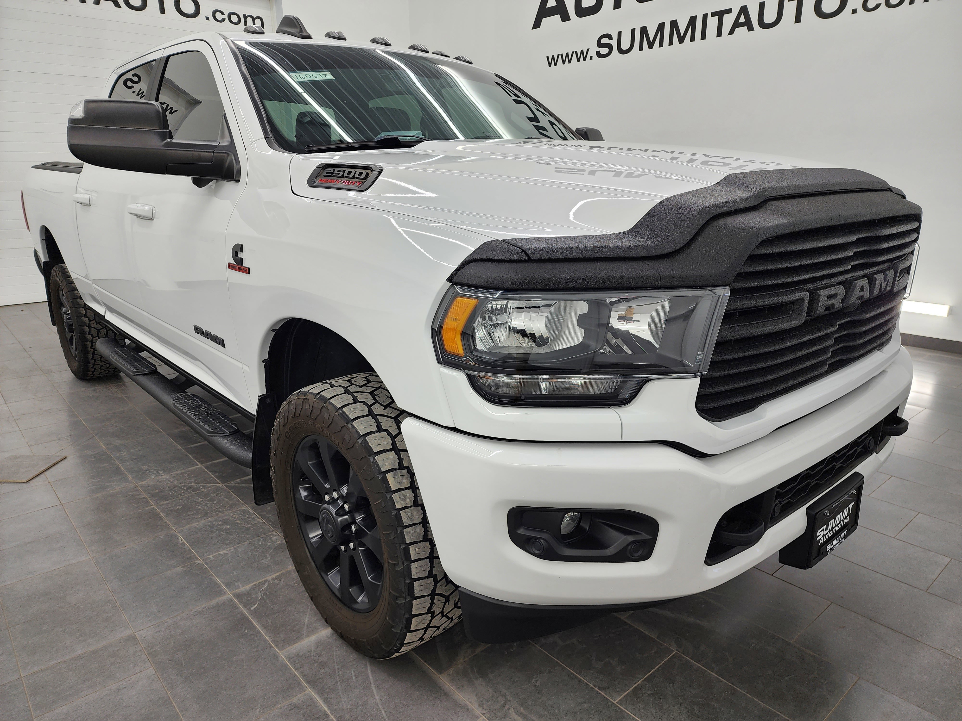 Used 2020 RAM 2500 Big Horn w/ Night Edition AWD/4WD image 2