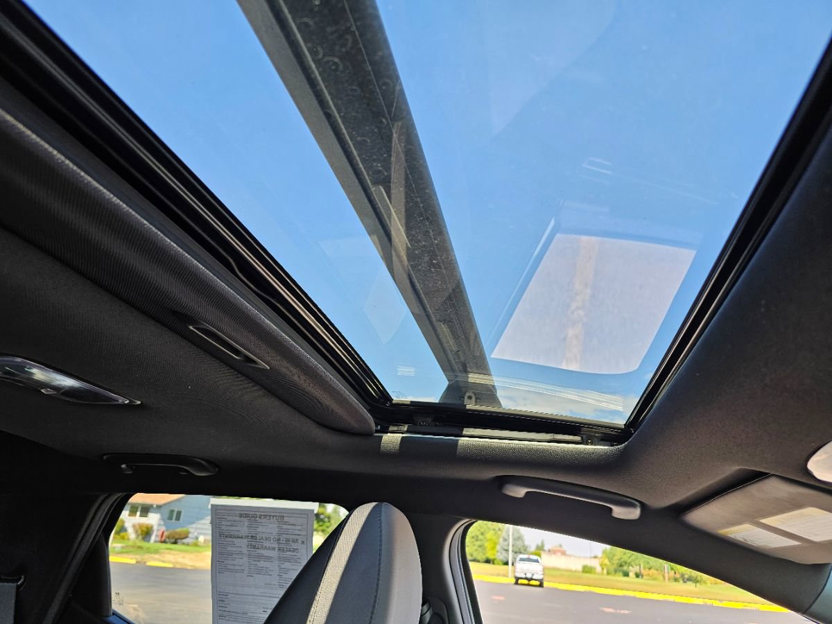 Used 2023 Hyundai Santa Cruz SEL Premium image 14