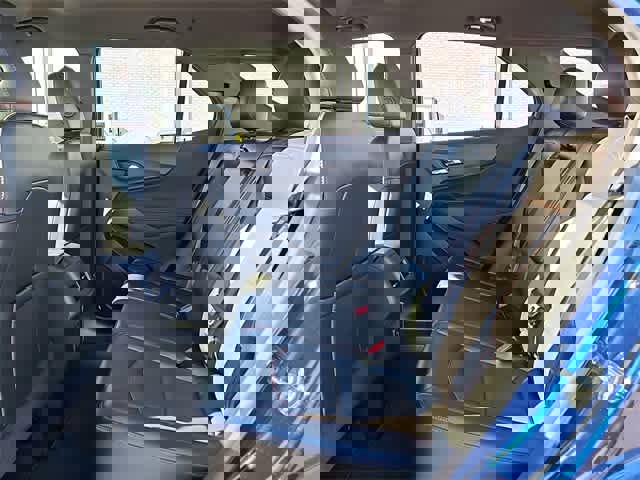 Used 2022 Chevrolet Equinox RS w/ RS Leather Package image 31