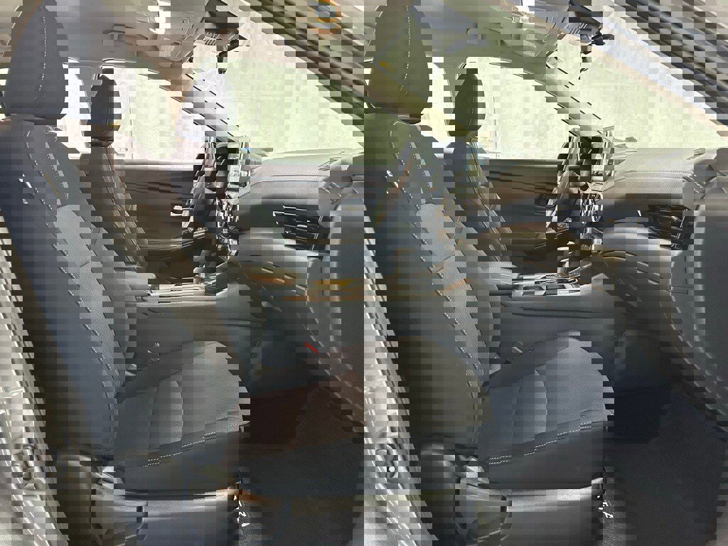 Used 2025 Nissan Sentra SV image 56