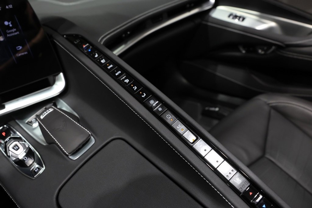 Used 2025 Chevrolet Corvette Z06 image 38