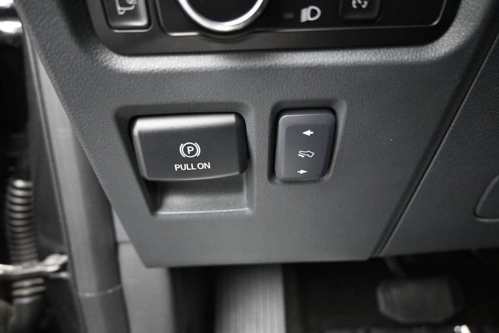 Used 2023 Ford Expedition Platinum AWD/4WD image 21