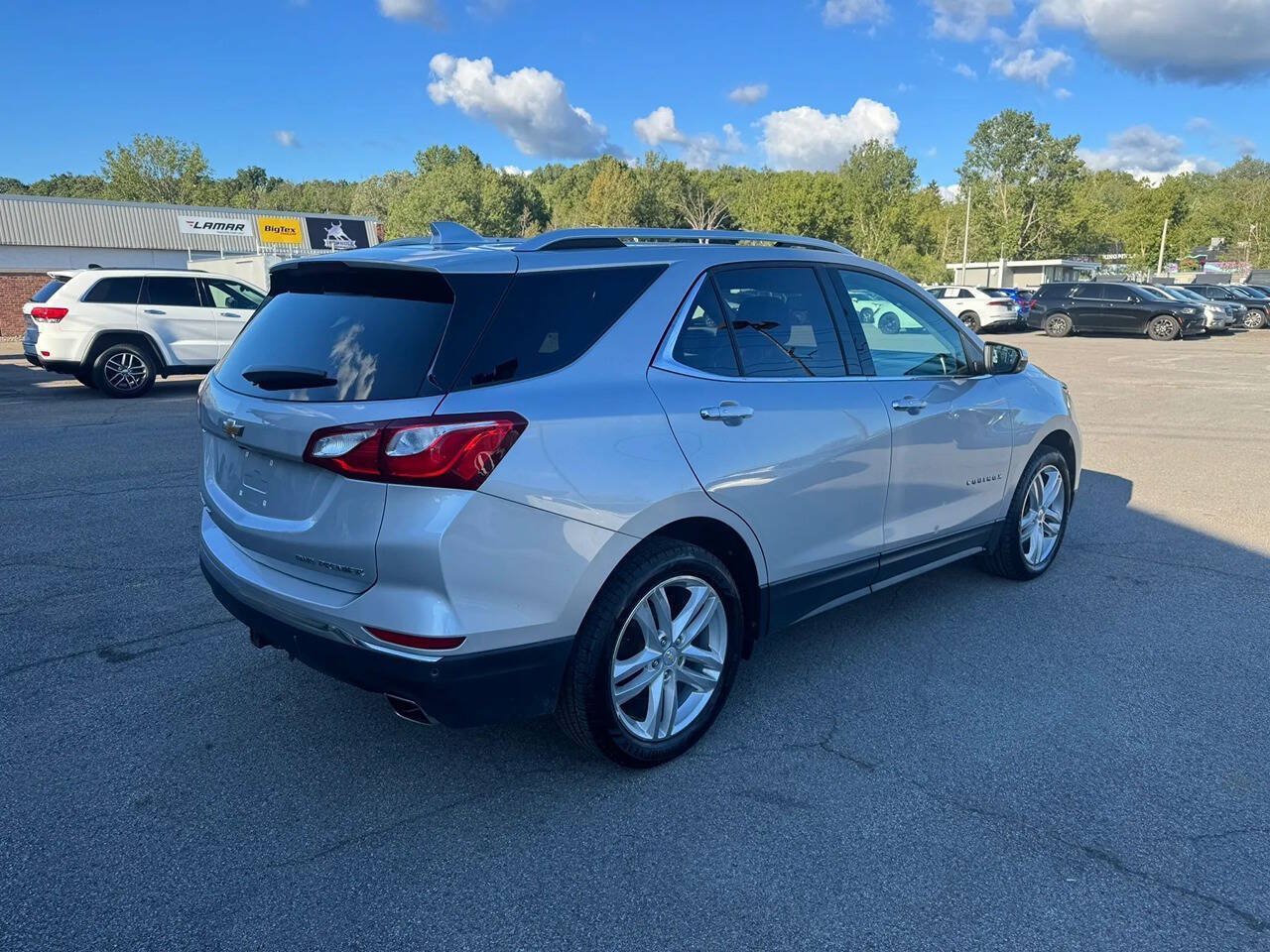 Used 2019 Chevrolet Equinox Premier AWD/4WD image 5