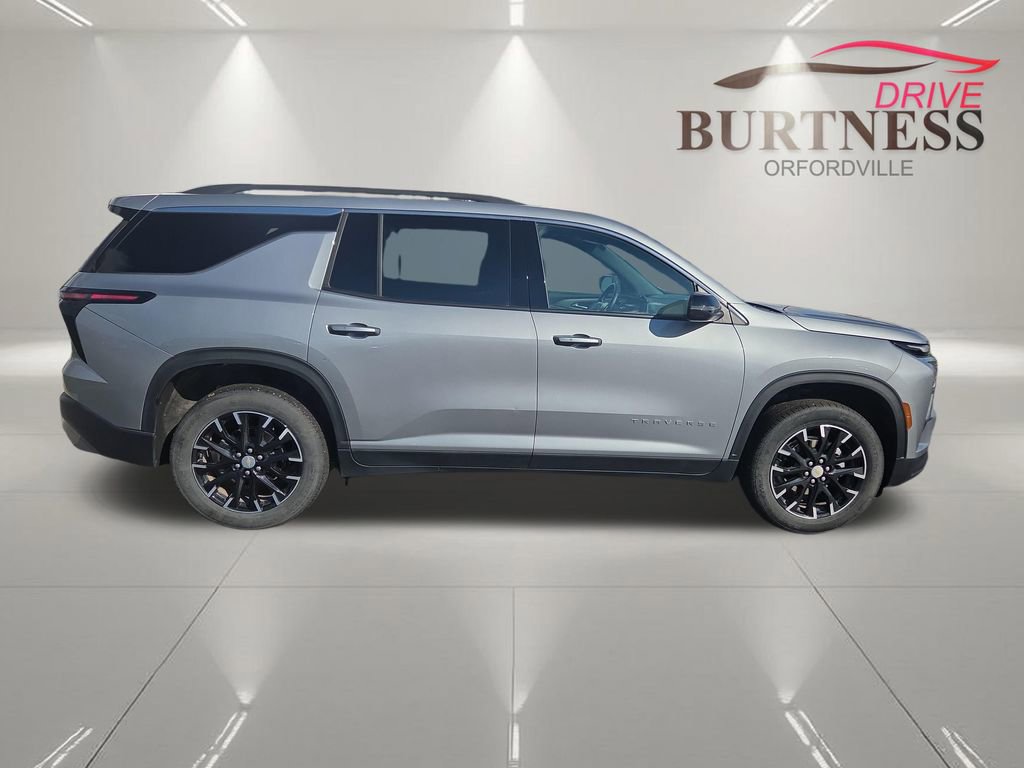 Certified 2025 Chevrolet Traverse LT w/ Sun and Wheel Package AWD/4WD image 9