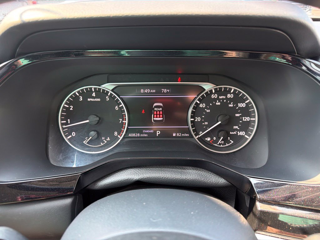 Used 2024 Nissan Pathfinder SV FWD image 7