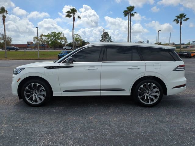 Used 2023 Lincoln Aviator Grand Touring AWD/4WD image 8