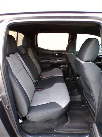 Used 2023 Toyota Tacoma TRD Off-Road RWD image 27