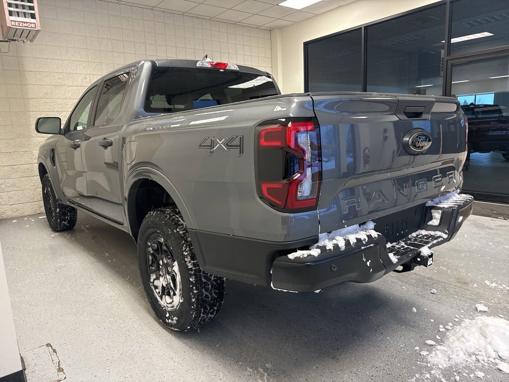New 2026 Ford Ranger XLT w/ Black Appearance Package image 15