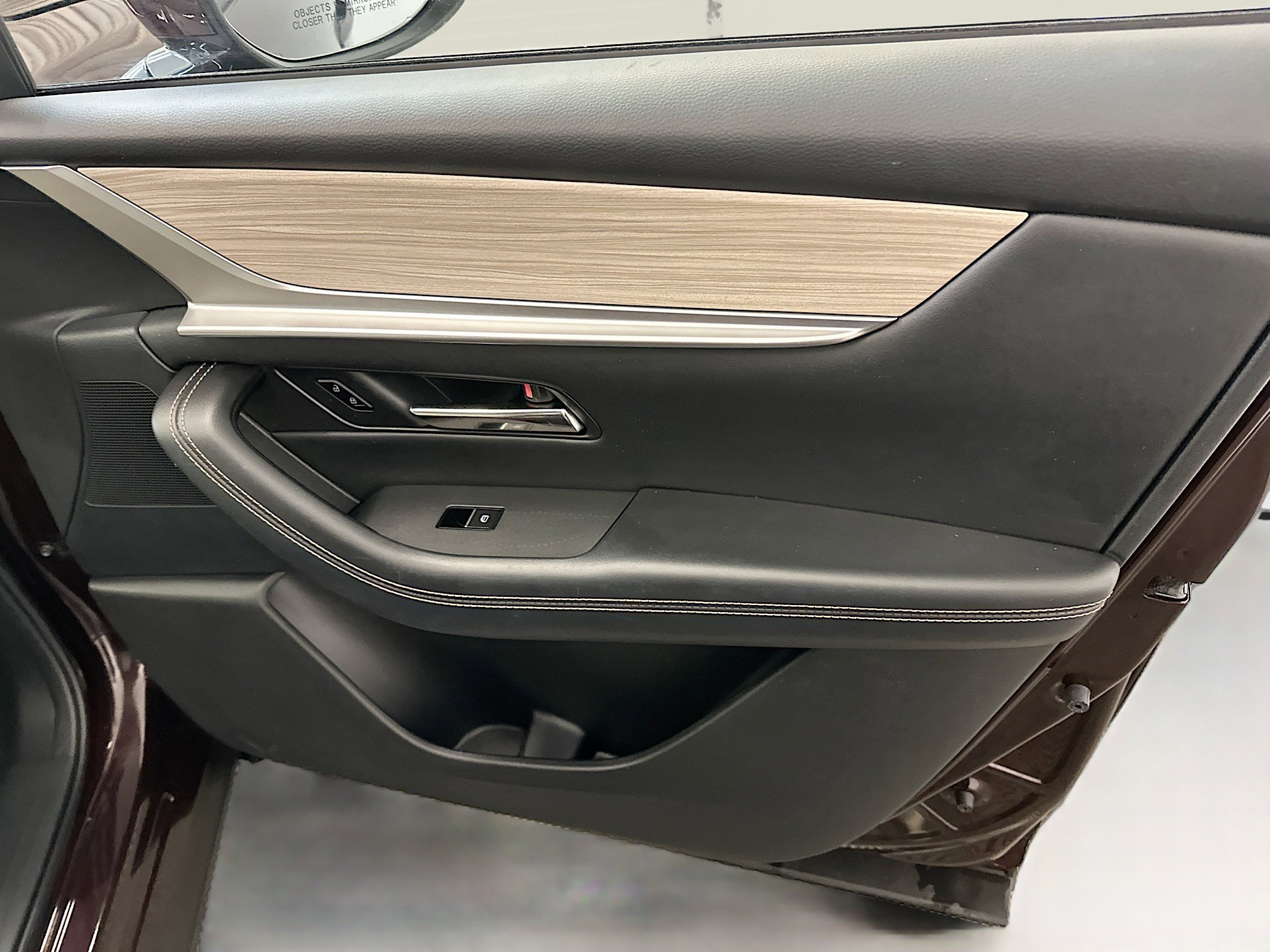 Used 2024 MAZDA CX-90 Plug-In Hybrid w/ Premium Pkg image 36