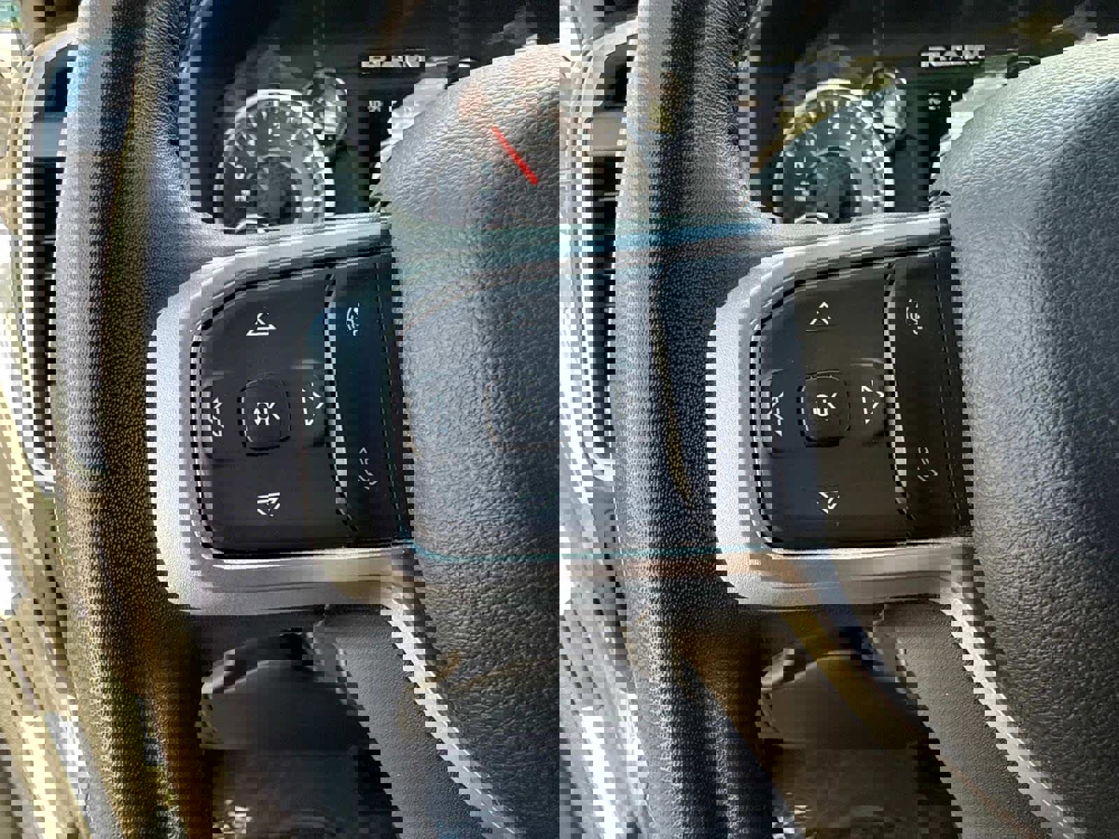 Used 2024 RAM 2500 Big Horn image 30