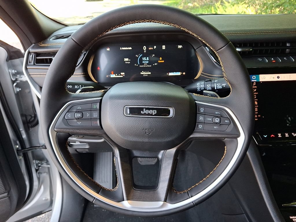 New 2026 Jeep Grand Cherokee L Limited AWD/4WD image 16