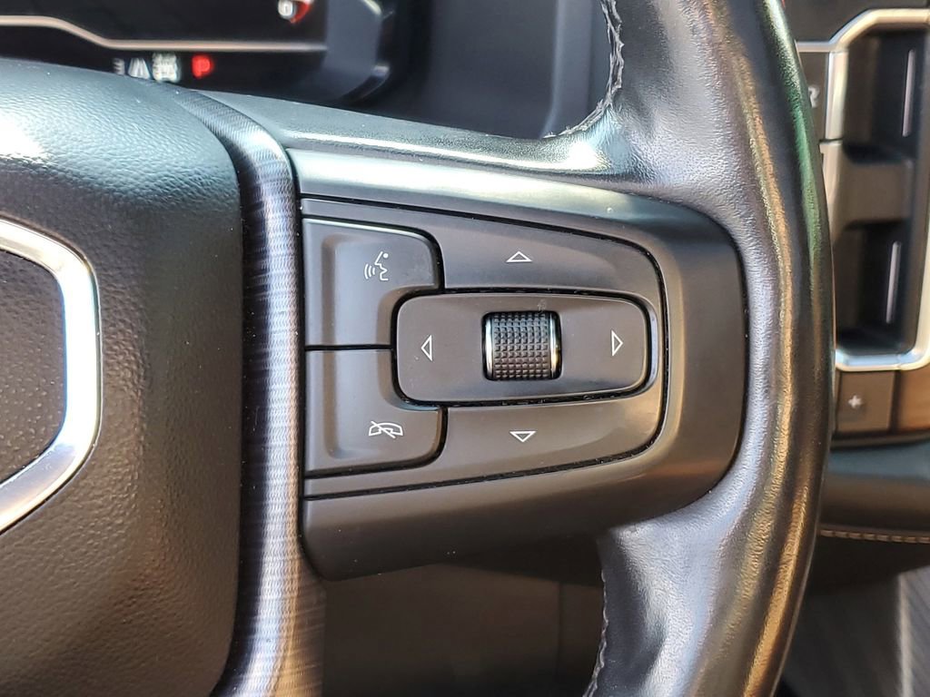 Used 2023 GMC Yukon Denali Ultimate image 16