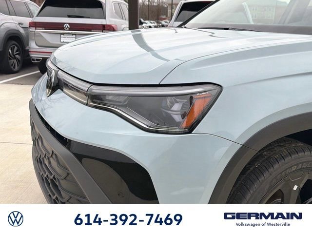 New 2026 Volkswagen Taos SE image 14