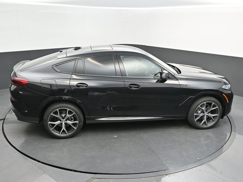 New 2026 BMW X6 xDrive40i w/ Premium Package image 53