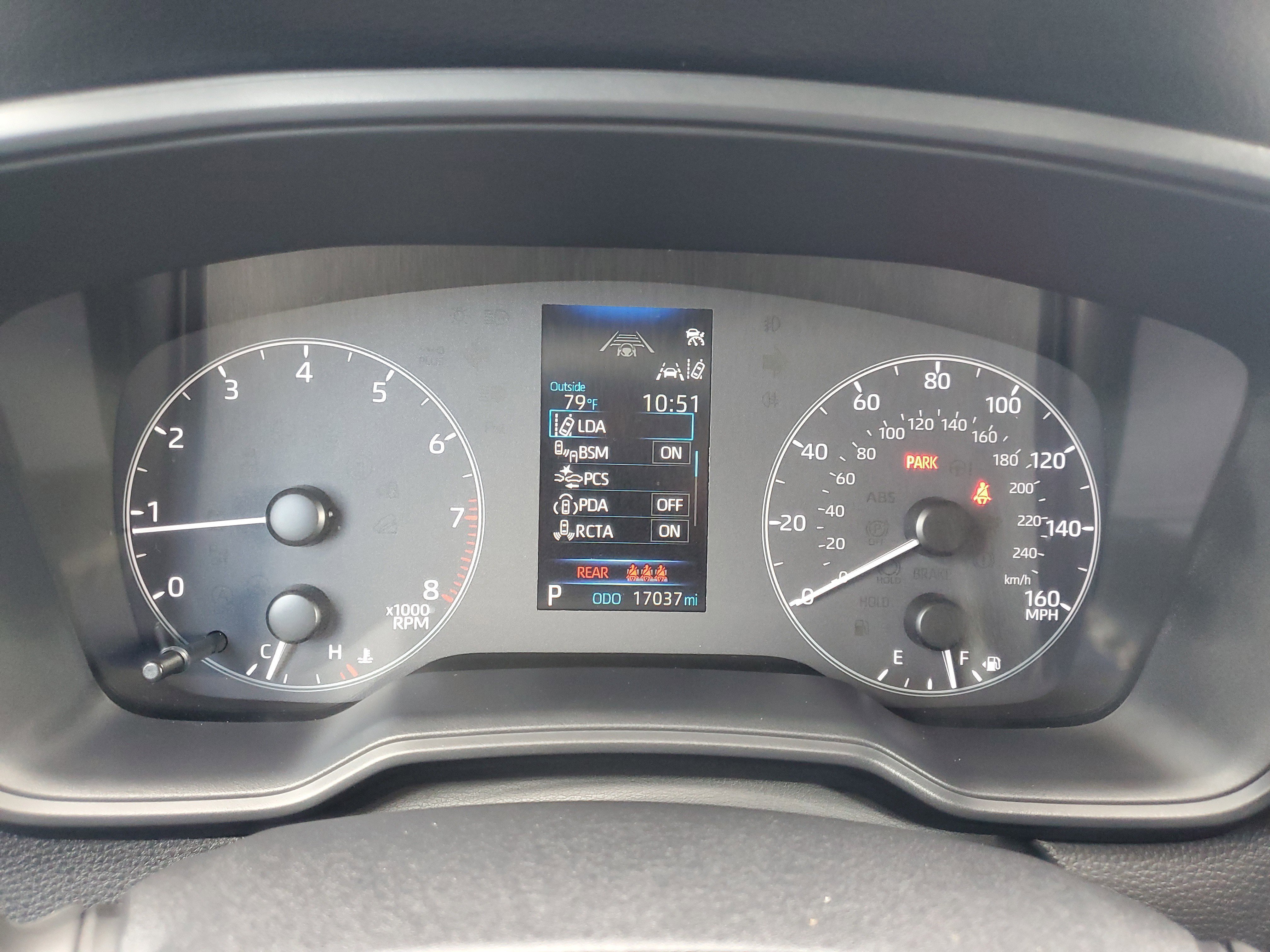 Certified 2024 Toyota Corolla Cross LE FWD image 23