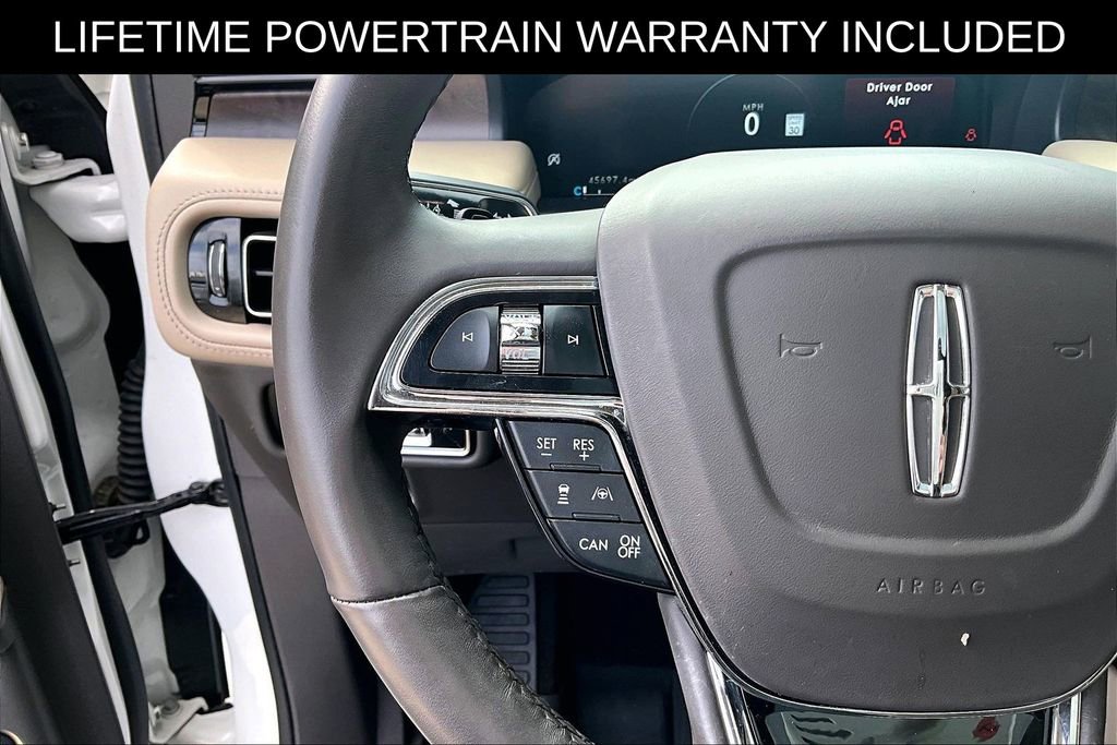 Used 2023 Lincoln Nautilus Reserve w/ Equipment Group 201A image 18