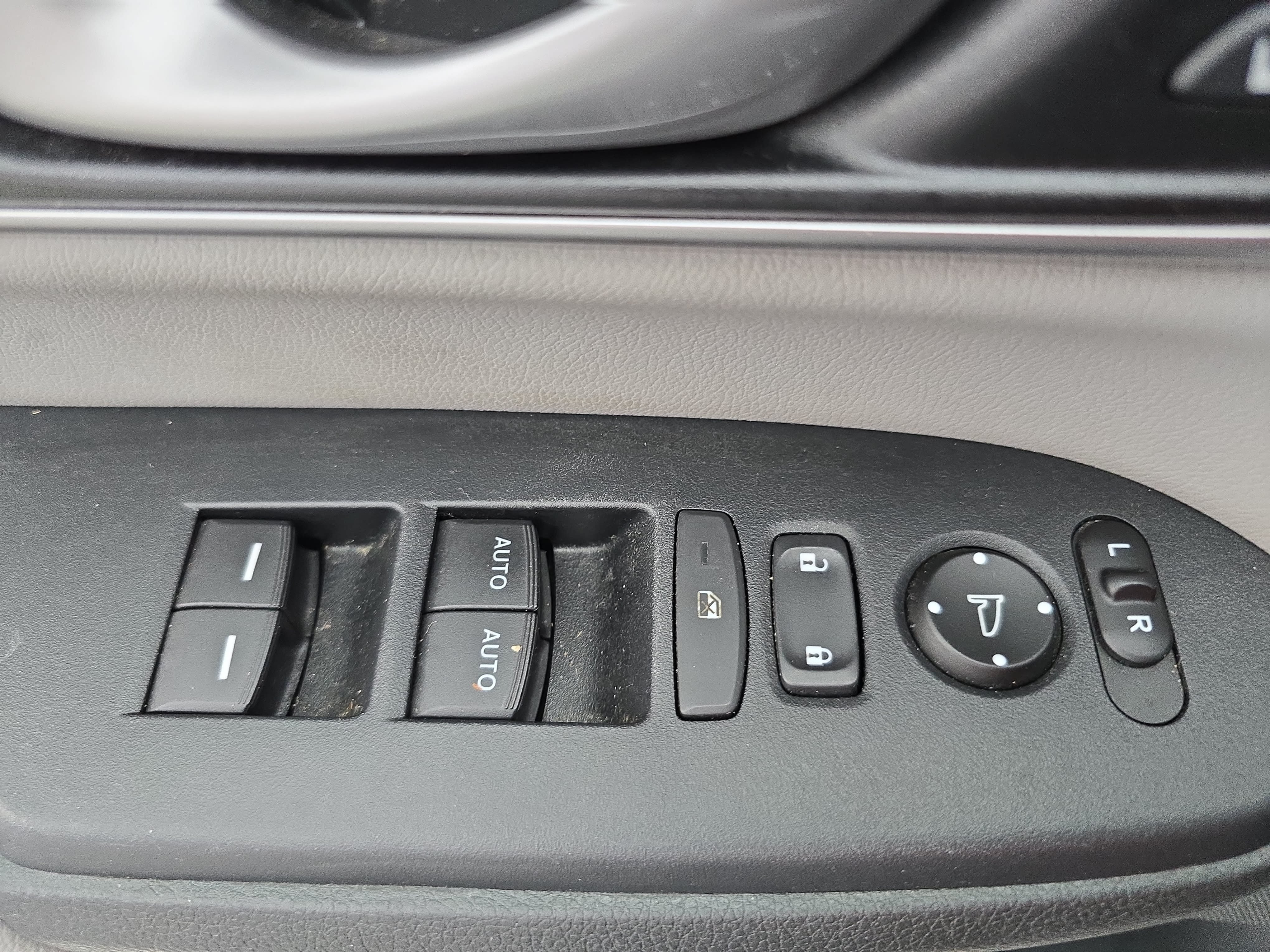 Used 2019 Honda CR-V EX-L image 28