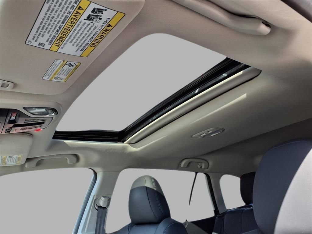 Used 2024 Subaru Outback Limited image 27