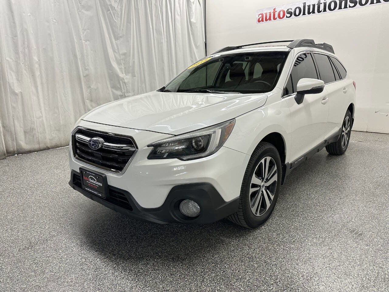 Used 2018 Subaru Outback 2.5i Limited image 3