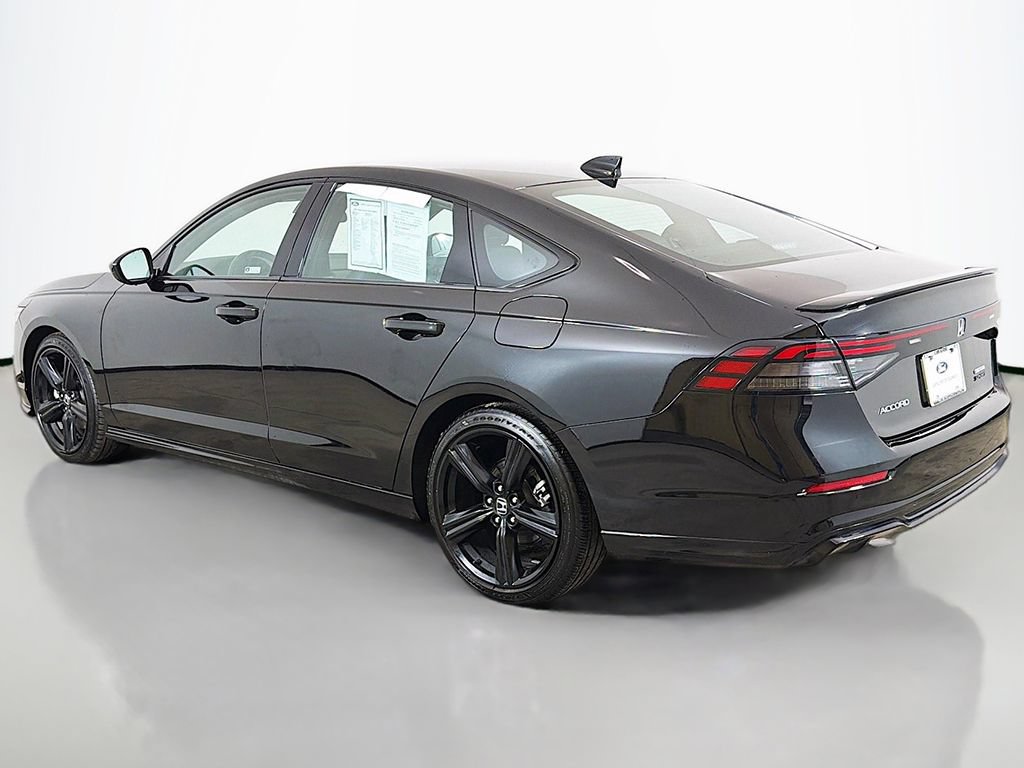 Used 2025 Honda Accord Sport image 12