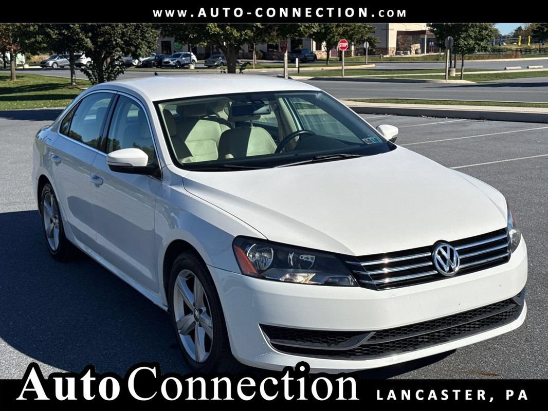 Used 2013 Volkswagen Passat 2.5 SE FWD image 1