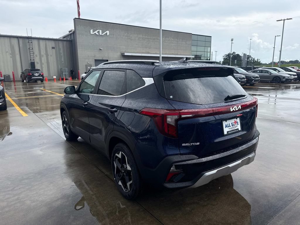 New 2026 Kia Seltos EX FWD image 7