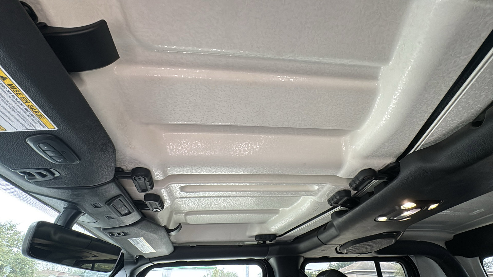 Used 2021 Jeep Gladiator Sport image 11