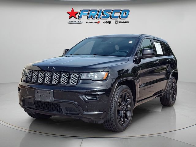 Used 2017 Jeep Grand Cherokee Altitude AWD/4WD image 3