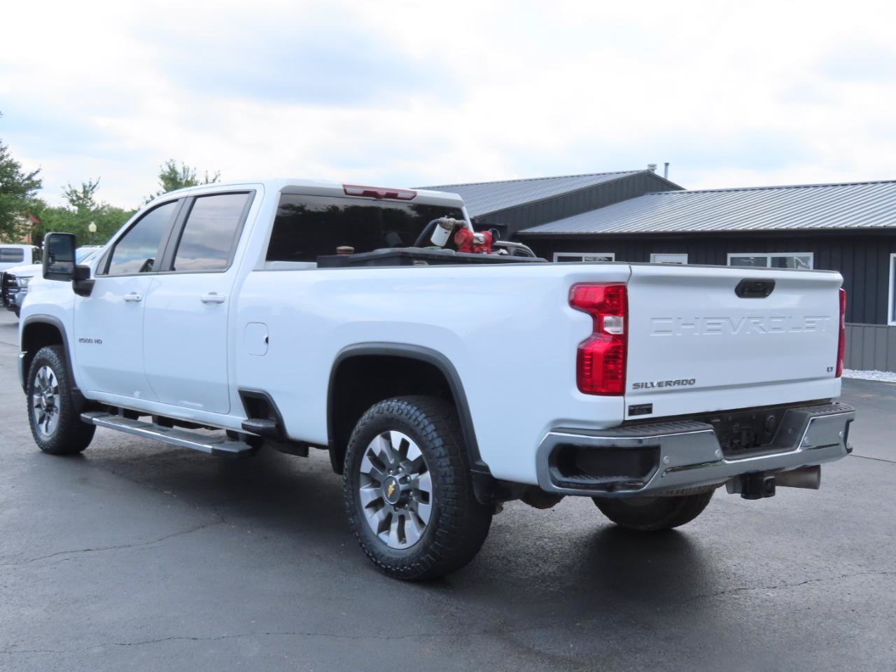 Used 2024 Chevrolet Silverado 2500 LT AWD/4WD image 4