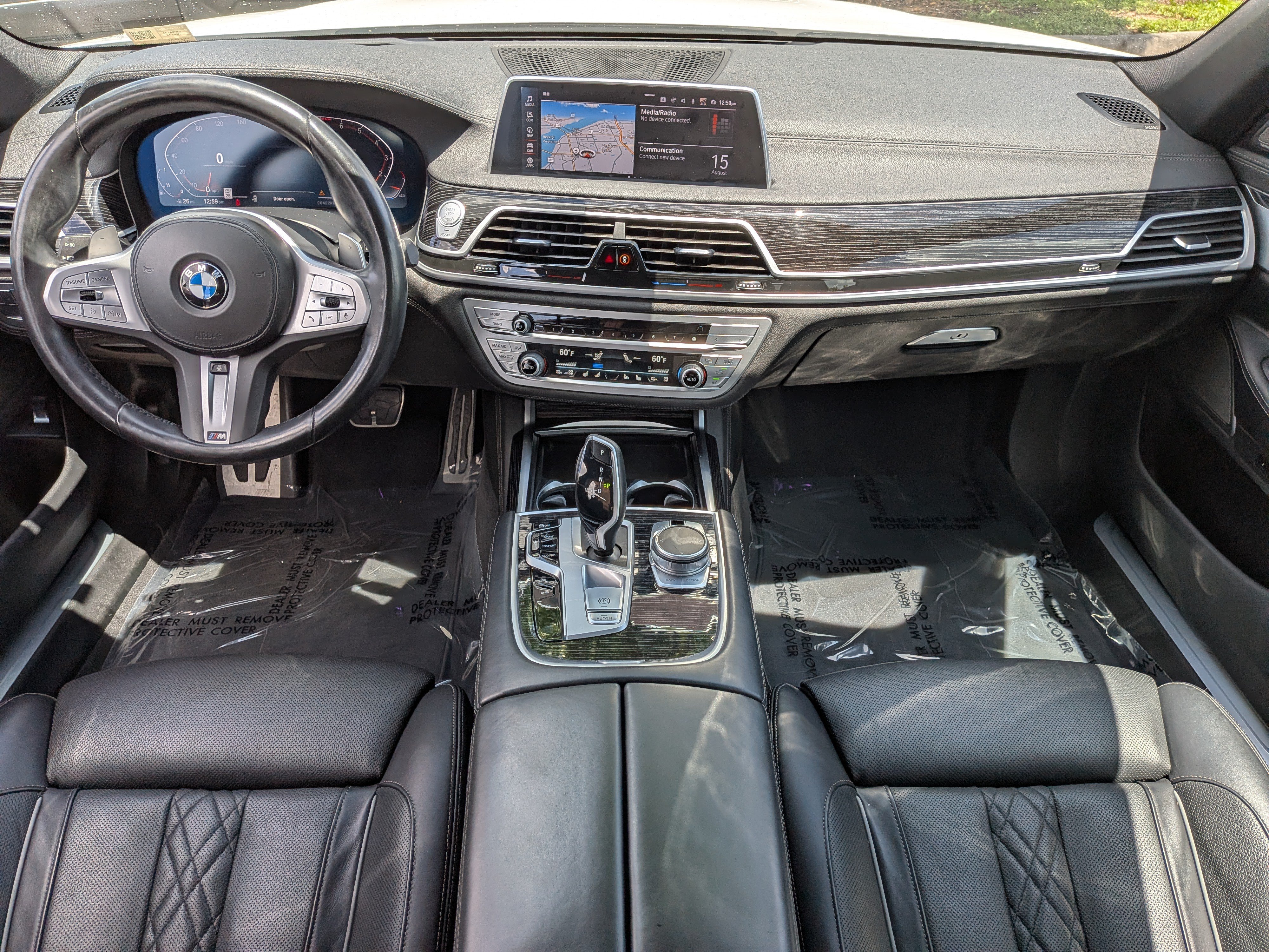 Used 2022 BMW 740i w/ M Sport Package RWD image 17