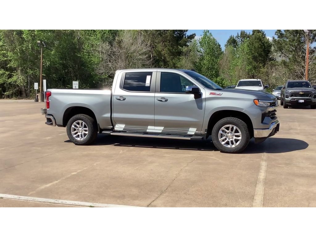 New 2026 Chevrolet Silverado 1500 LT w/ Z71 Off-Road Package image 2