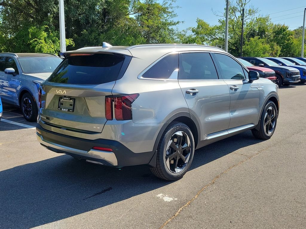 New 2026 Kia Sorento EX w/ EX Premium Package AWD/4WD image 6